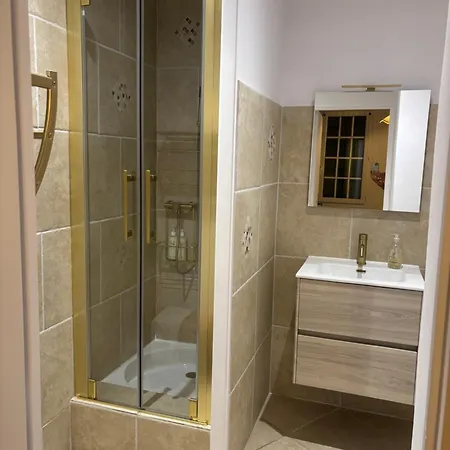 Des Vignes En Drome Provencale Bed & Breakfast